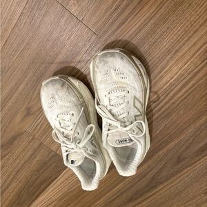 New Balance Fresh Foam X More V5 White Sea Salt Color